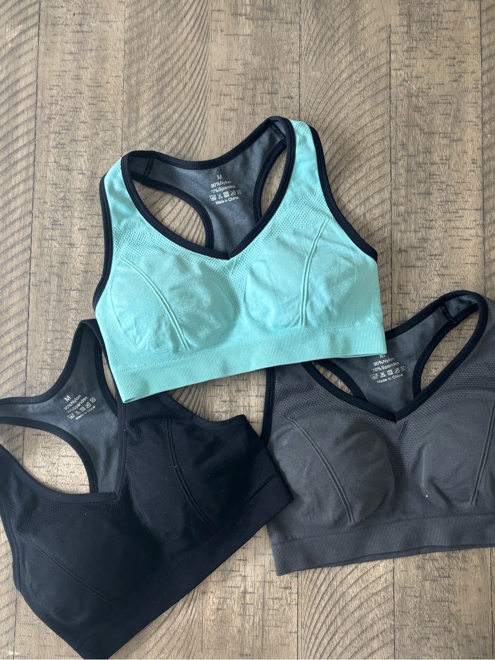 3 pack: Women’s Racerback Sports Bra - Black, Gray & Mint - Mediun
